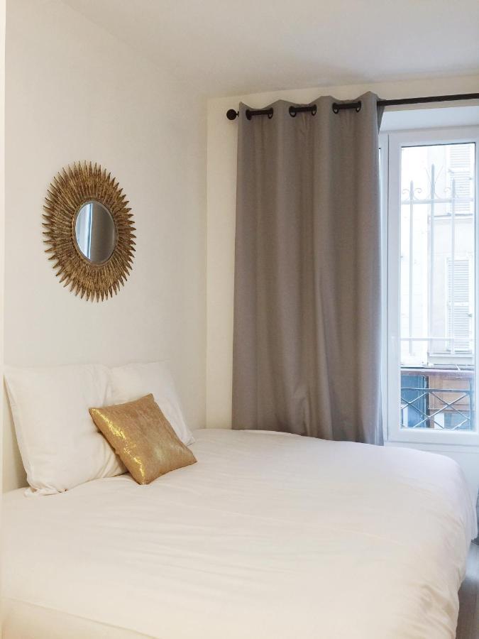 New Apartment In The Heart Of Le Marais ปารีส ภายนอก รูปภาพ